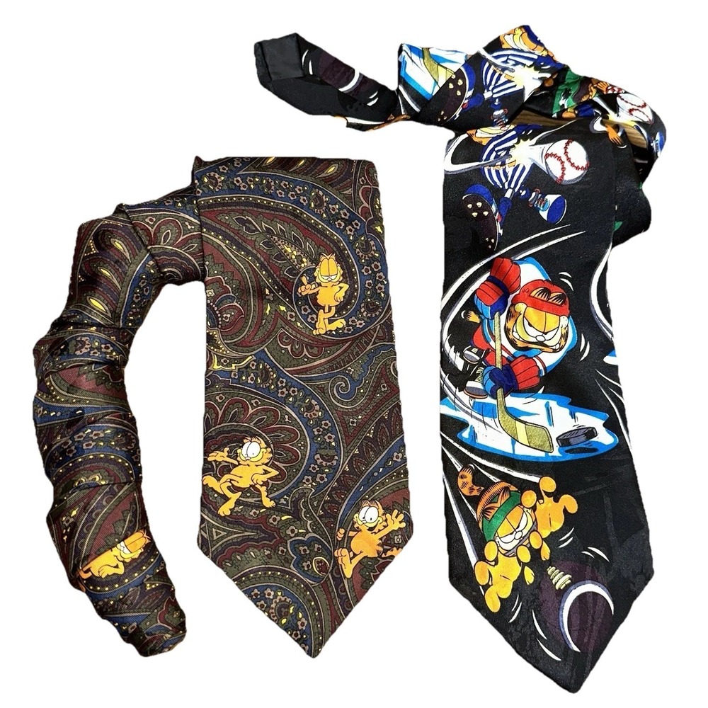 Lot 2 Vintage Paws Addiction Garfield Neck‎ Ties Paisley Sports Hockey Football